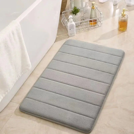 Super absorbent bath mat